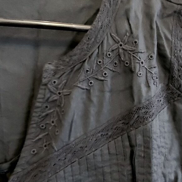 Old Navy Split Neck Cotton Peasant Top, Black, Size M - Picture 9 of 12